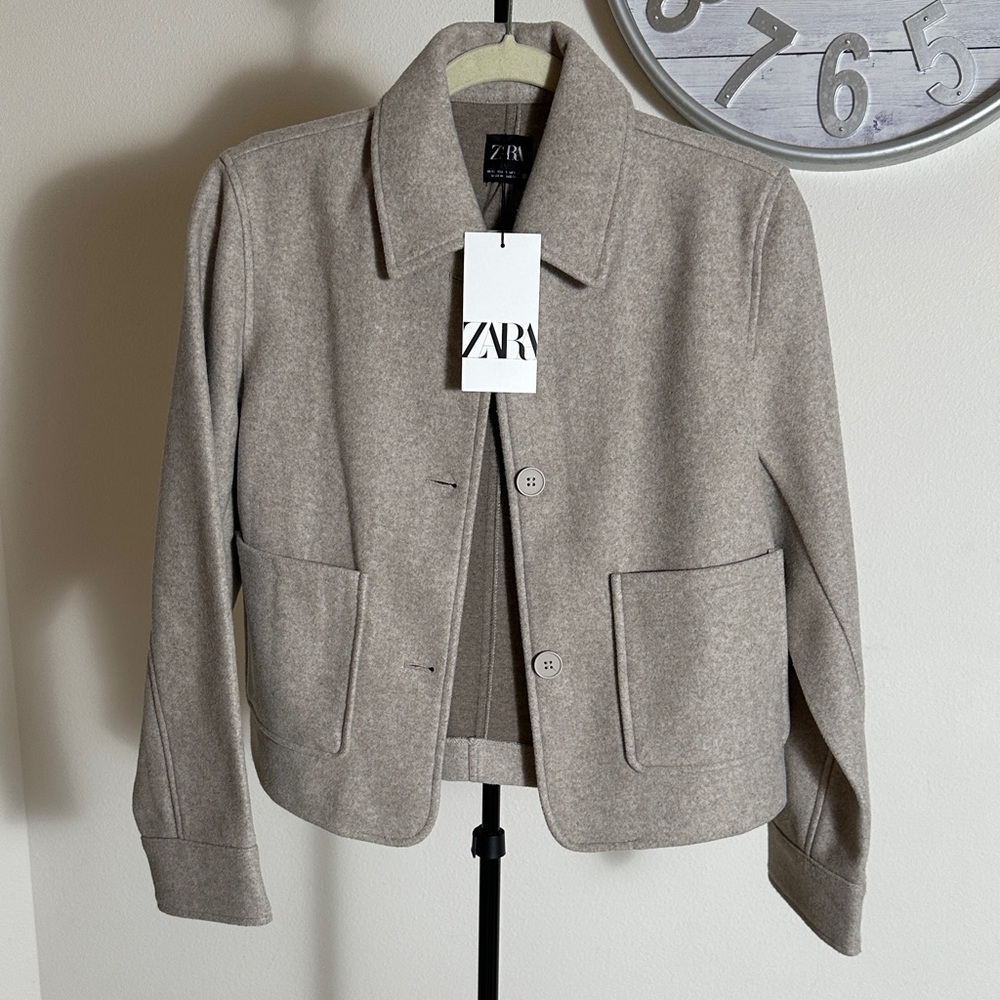 Zara Women's Beige Blazer
